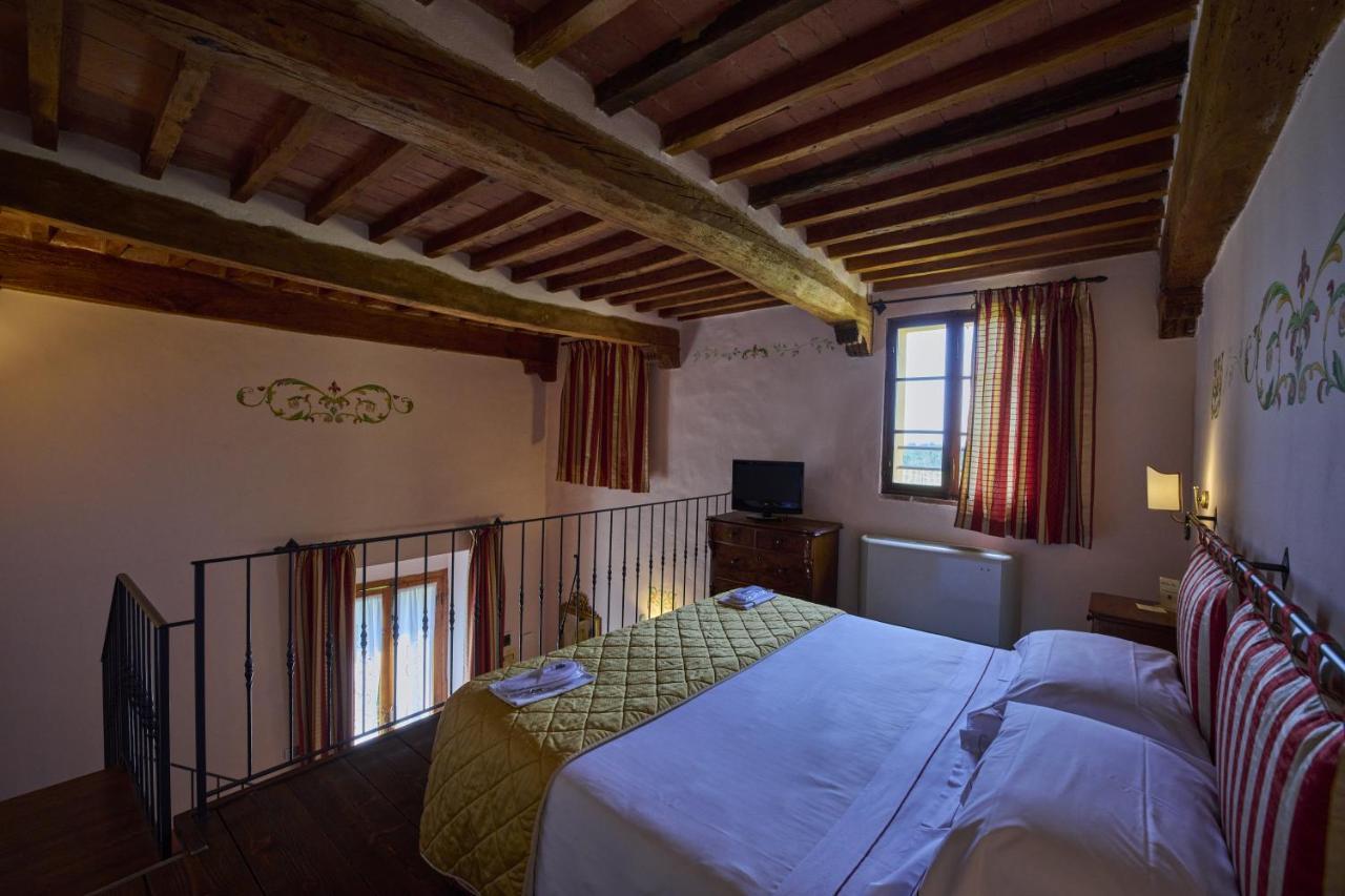 Villa Curina Resort Кастелнуово Берарденга Екстериор снимка