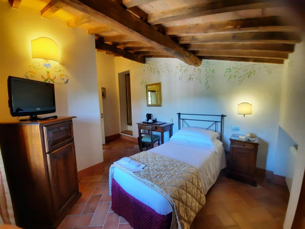 Villa Curina Resort Кастелнуово Берарденга Екстериор снимка