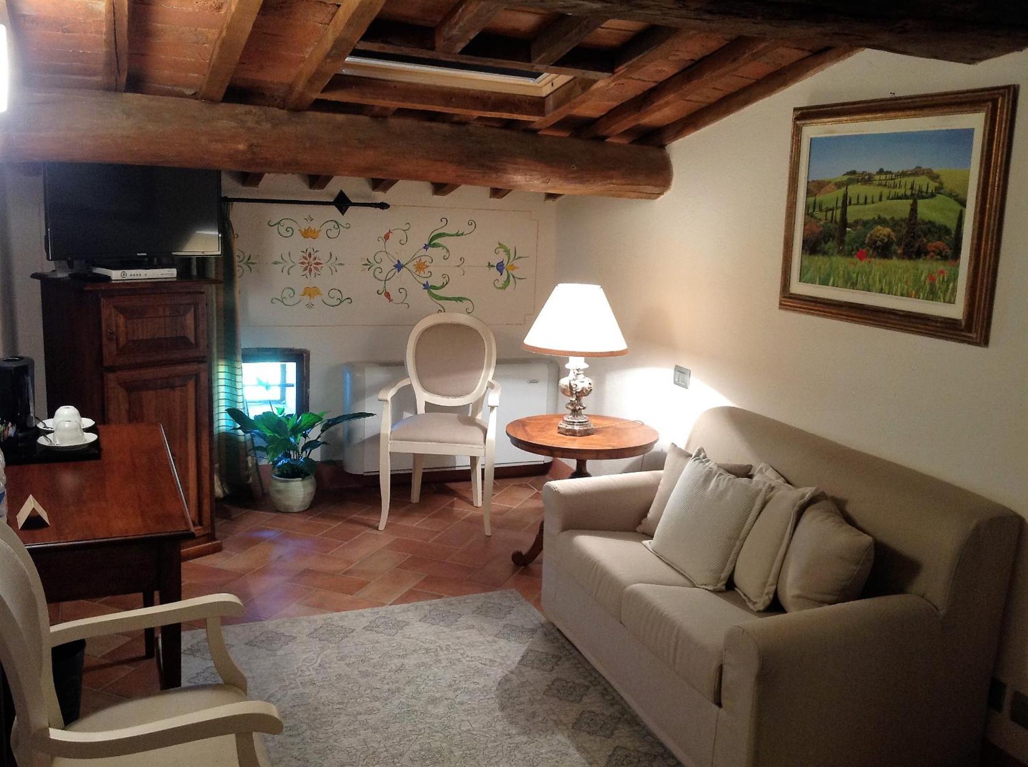 Villa Curina Resort Кастелнуово Берарденга Екстериор снимка