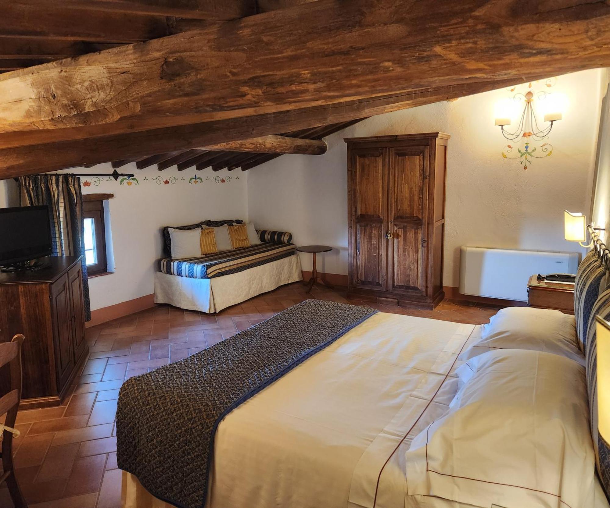 Villa Curina Resort Кастелнуово Берарденга Екстериор снимка